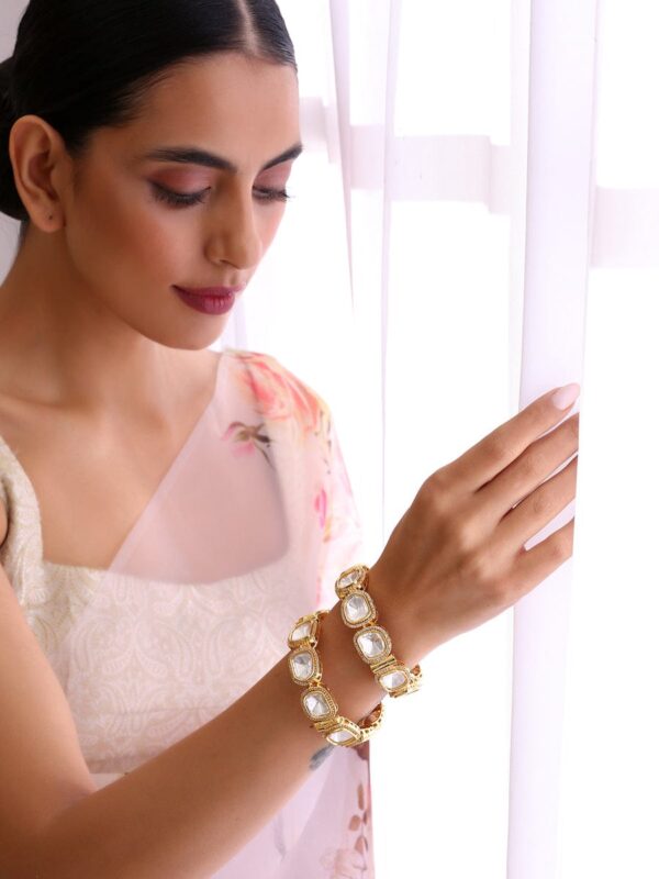 High End Premium Quality Sabyasachi Inspired Uncut Polki Foil Kundan openable Bracelet - Image 2