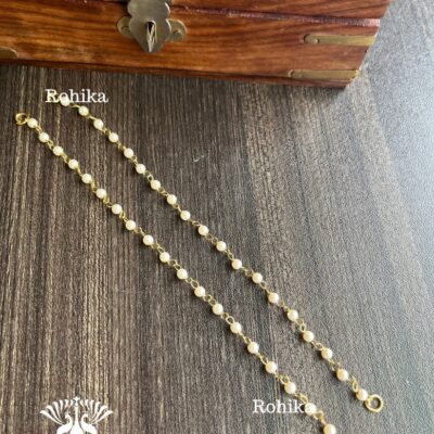 Kundan & Peral Ear Chain (Set Of 2)