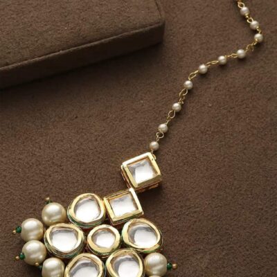 Kundan Maangtika