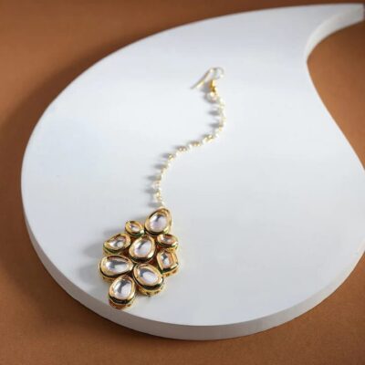 Kundan Maangtika