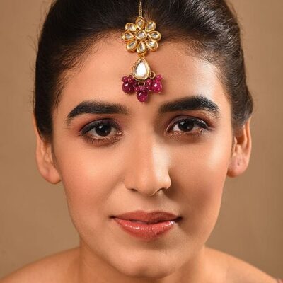 Gold Plated Artificial Stones Pearl Cluster Maangtika