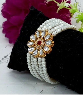 Multistrand Pearls Bracelet