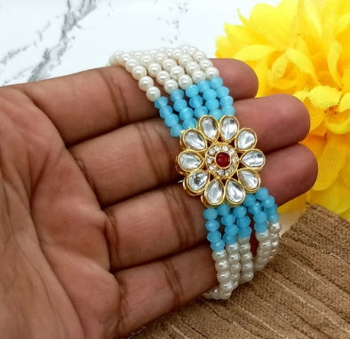 Multistrand Pearls Bracelet