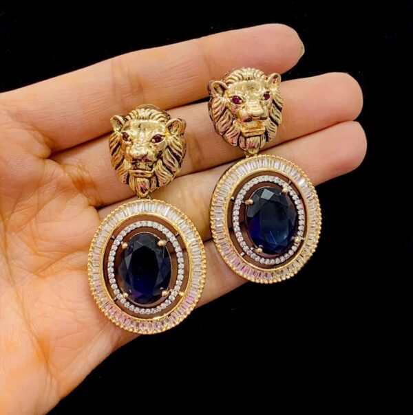 SABYASANCHI INSPIRED SINGLE STONE EARRING