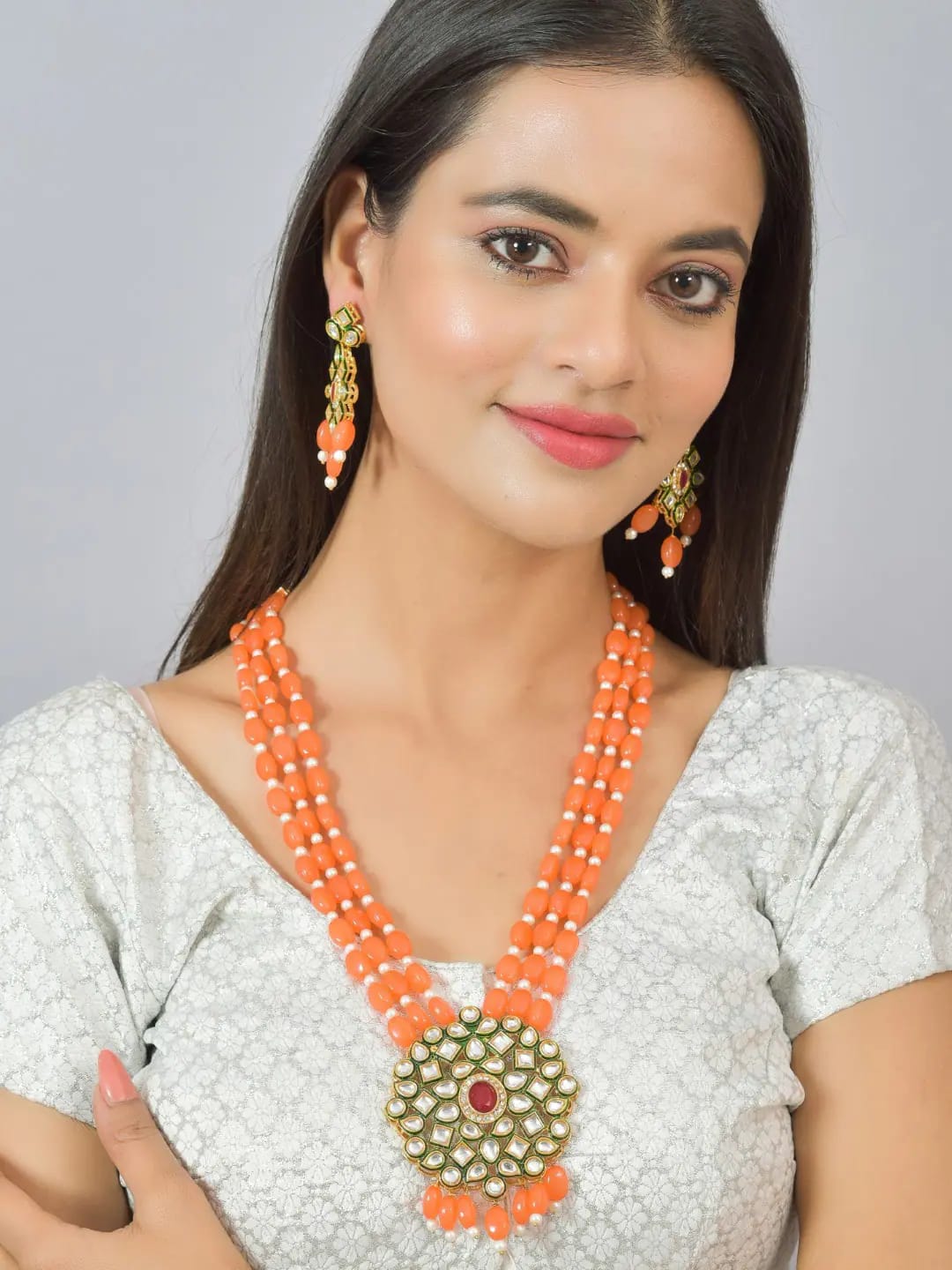 Gold Plated Alloy Earring and Necklace Set - Image 5