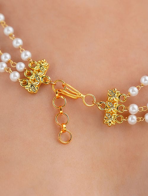 White & Green Pearl Necklace - Image 4