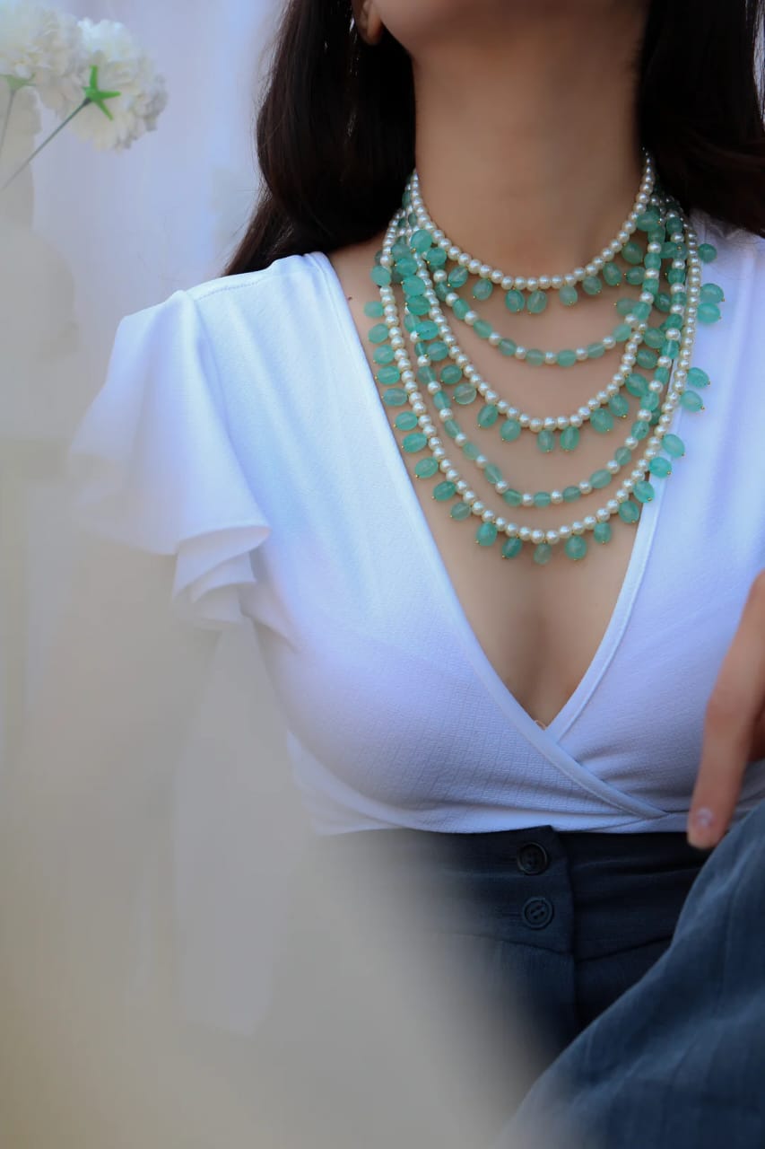 Green & White Stone Necklace - Image 2