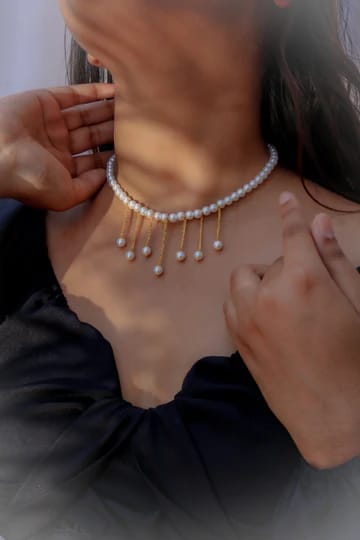 Handcraft White Peral Necklace