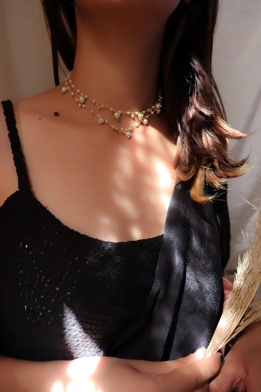 White Peral Necklace - Image 2