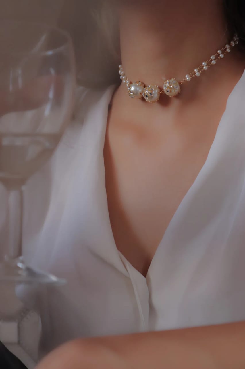 White Peral Necklace