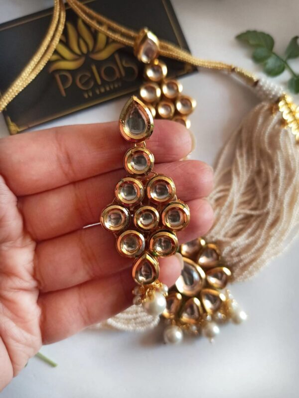 Gold Tone Kundan & Pearls Choker Necklace & Earring Set - Image 6
