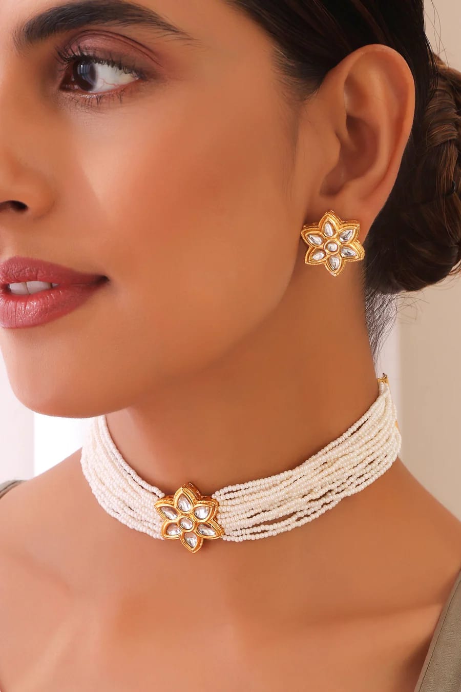 Kundan Star Necklace - Image 5