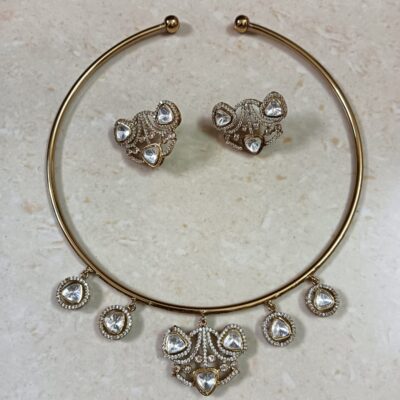 Fusion Hasli Necklace with Earrings