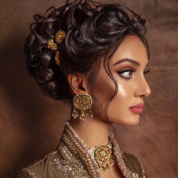 Gold Finish Choker Necklace Set - Image 3