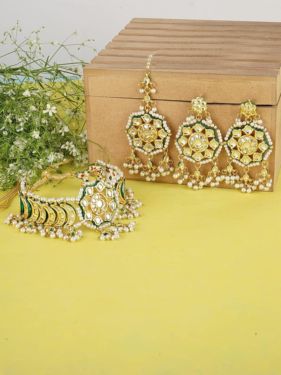 Jodha Choker Set with Earrings and Maangtika Set