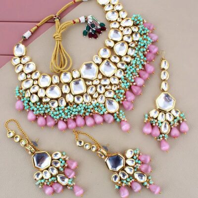 Gold-Plated Kundan-Studded & Pearls Beaded Necklace With Earrings & Maangtikka