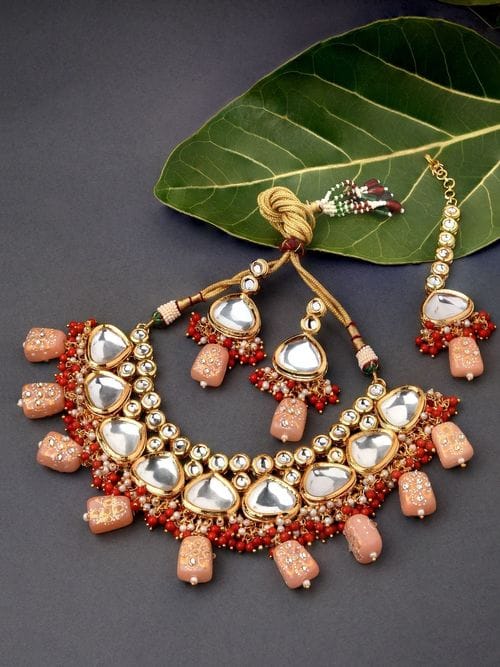 Gold Plated Kundan Studded & Pearls Beaded Necklace With Earrings & Mangtikka