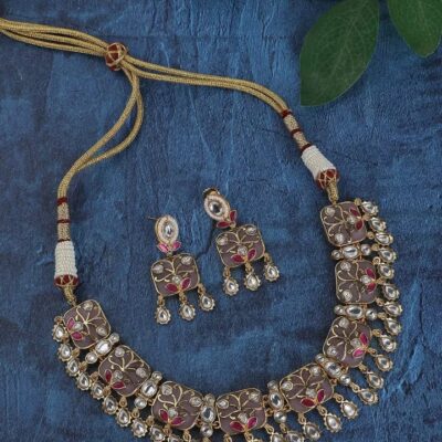 Exquisite Gold-Plated Kundan-Polki Choker Necklace Set