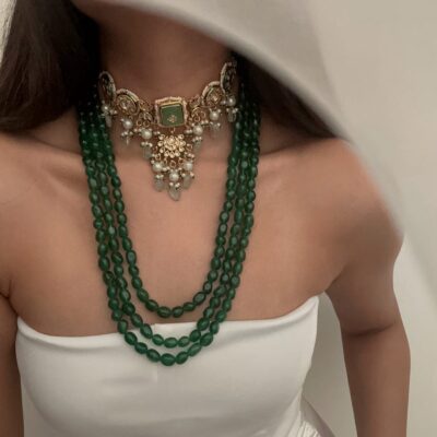 Gold Finish Kundan Necklace Emerald Green Mala