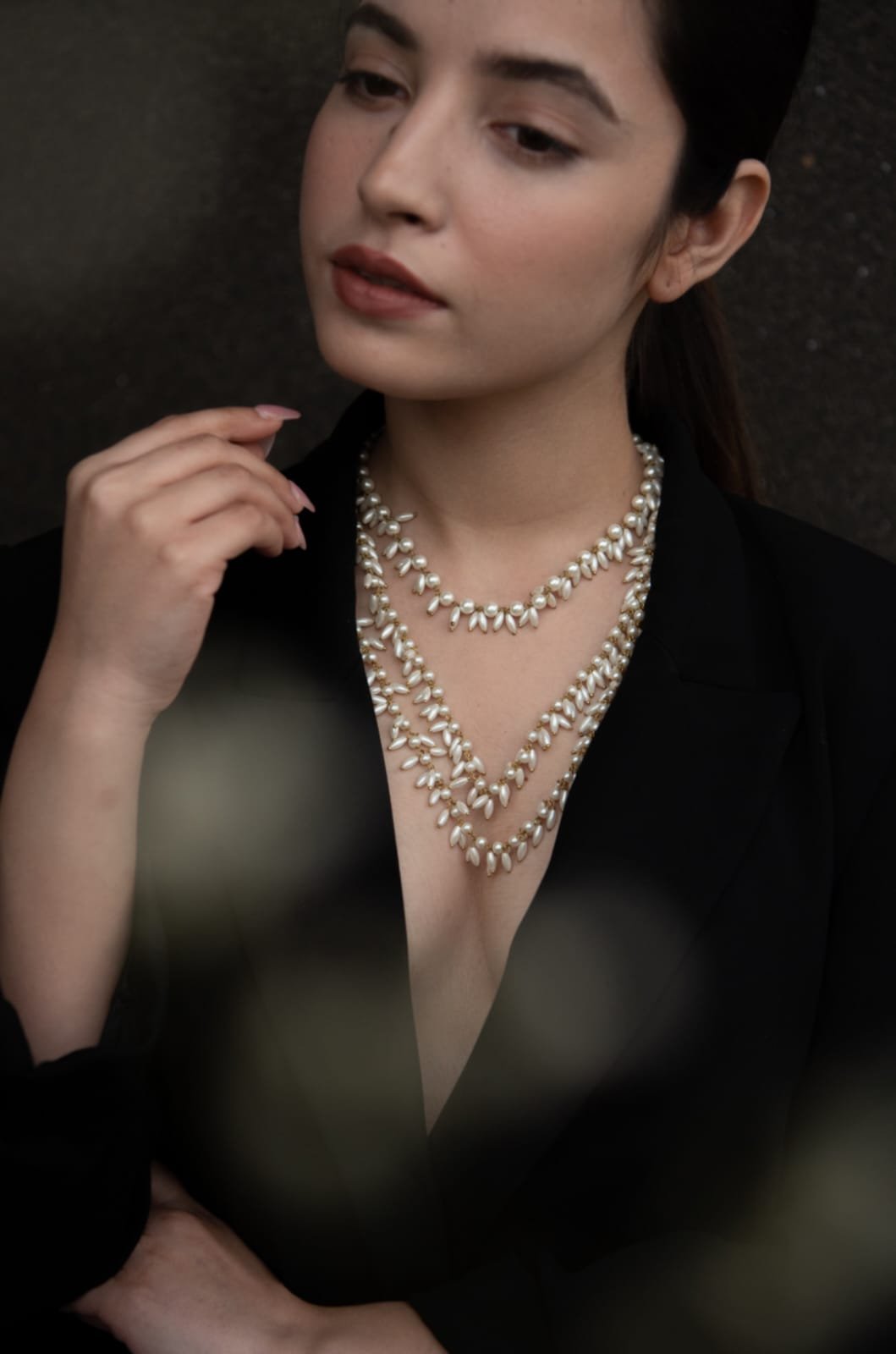 Pretty Rice Pearl Layered Necklace - Image 4