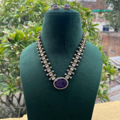 Purple Jackisa Victorian Jewellery Set