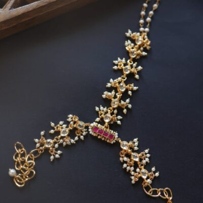 Gold Plated Kundan And Pearl Embellished Haathphool (Pack Of 2)