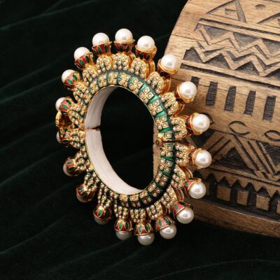 Beautiful Rajwadi Jadau Kundan Bangle Kada (Copy)