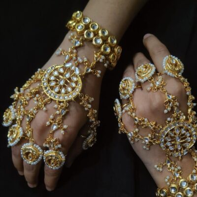 Gold Tone Adjustable Kundan Hathphool (Pack Of 2)