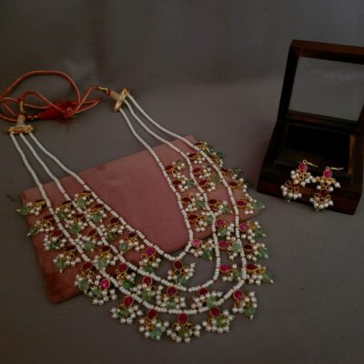 THREE LAYER NECKLACE WITH EARRINGS