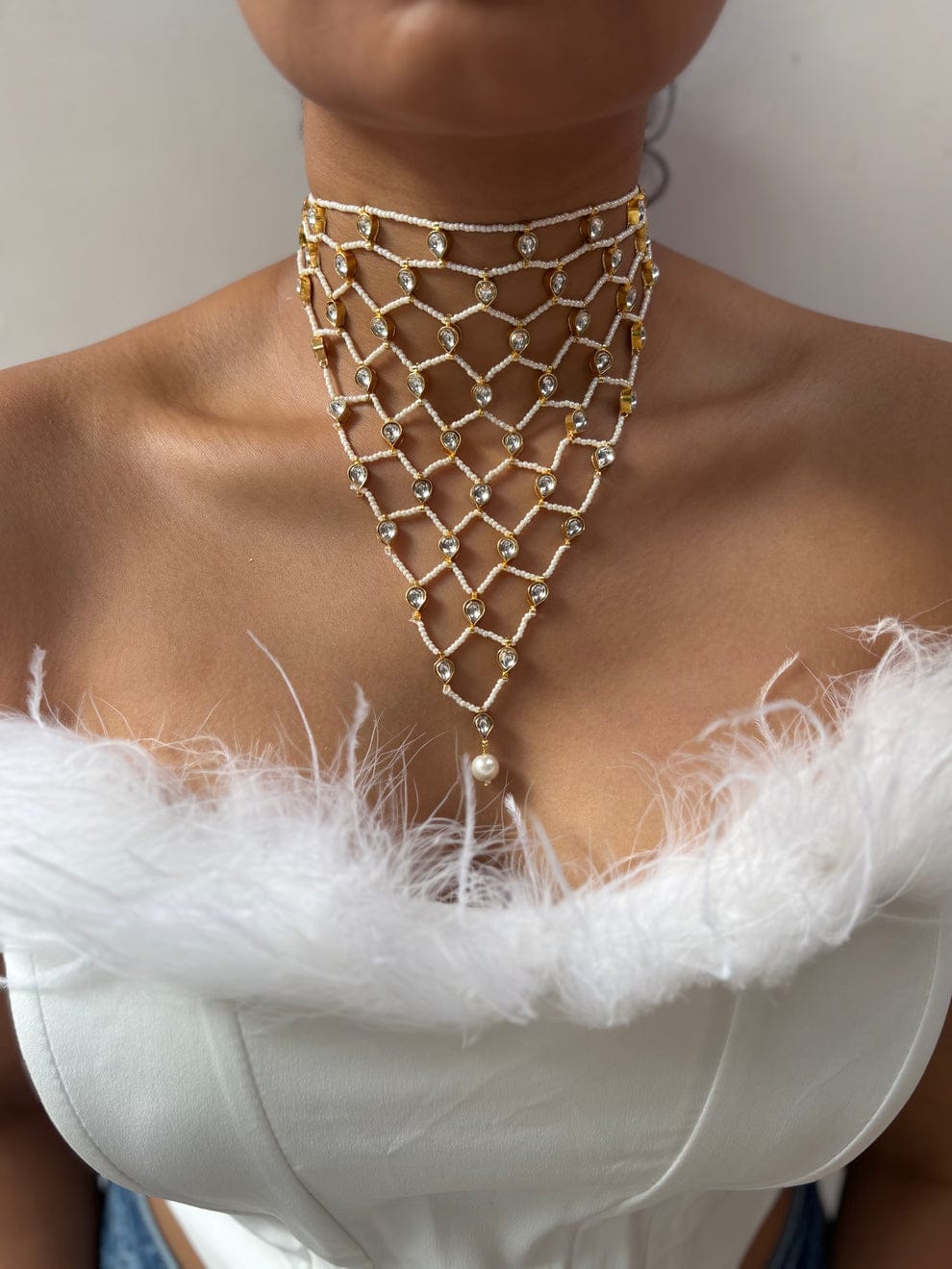 Varinya Choker