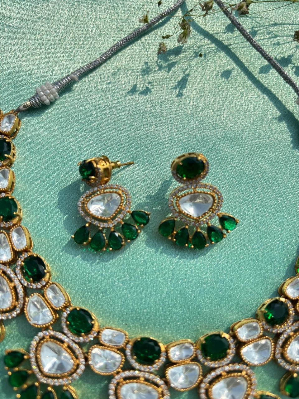 Victorian mossonite necklace with earrings - Image 3