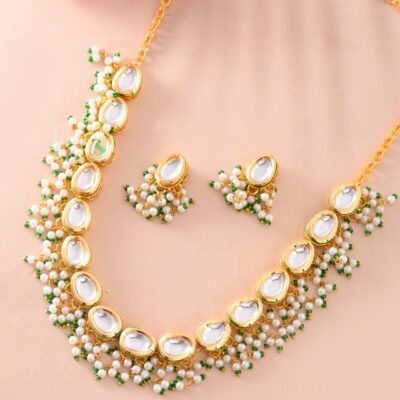 Gold-Plated Kundan-Studded & Beaded Jewellery Set