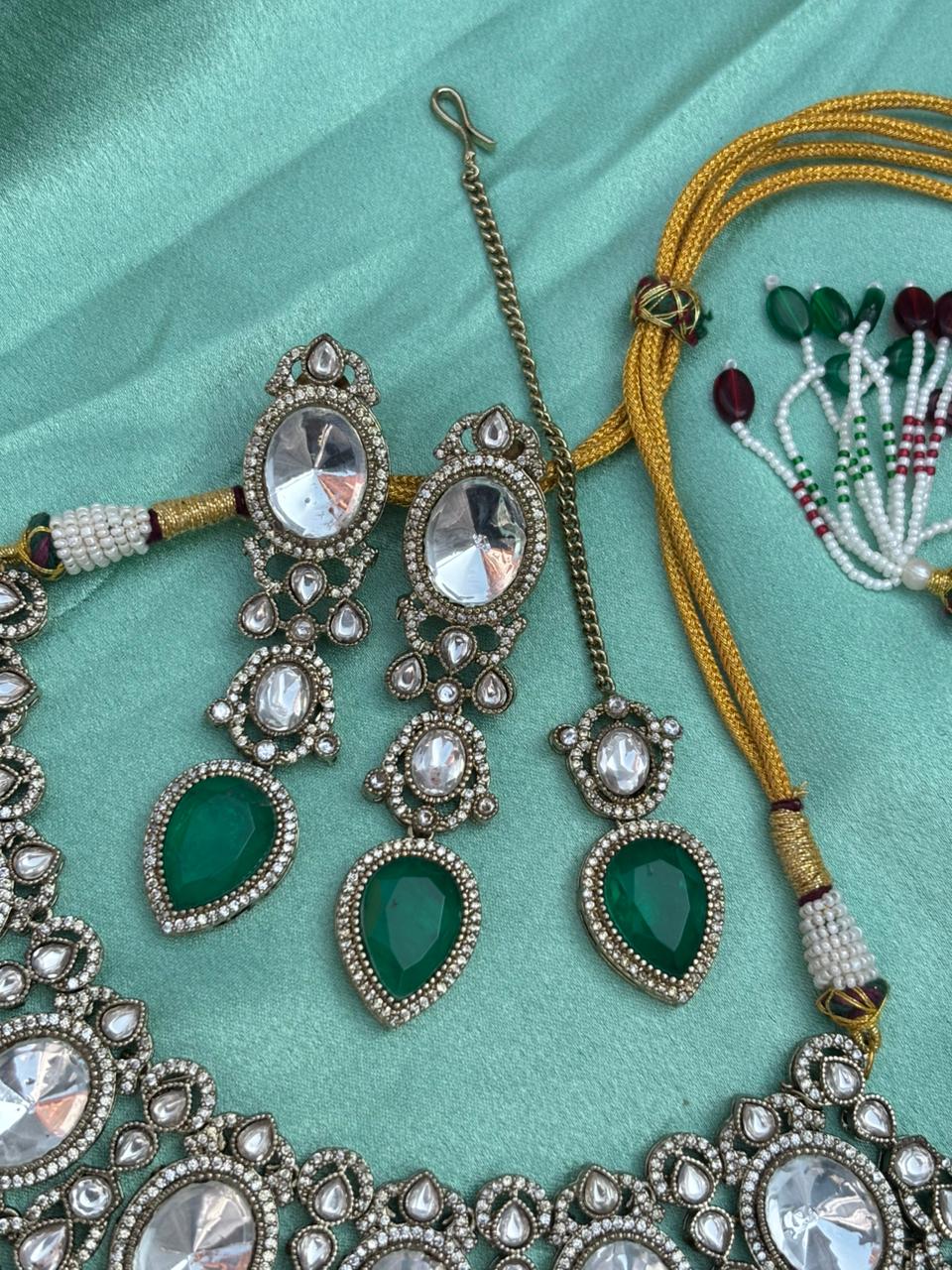 Kaasni Polki Bridal Necklace Set - Image 7