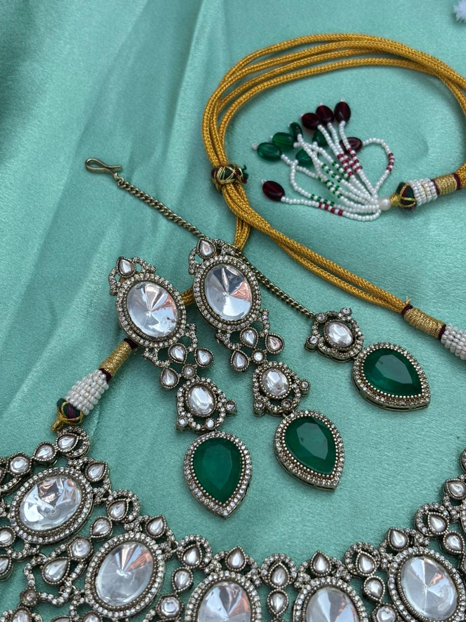 Kaasni Polki Bridal Necklace Set - Image 2