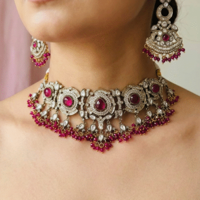 Royal Victorian Choker Set With Earrings