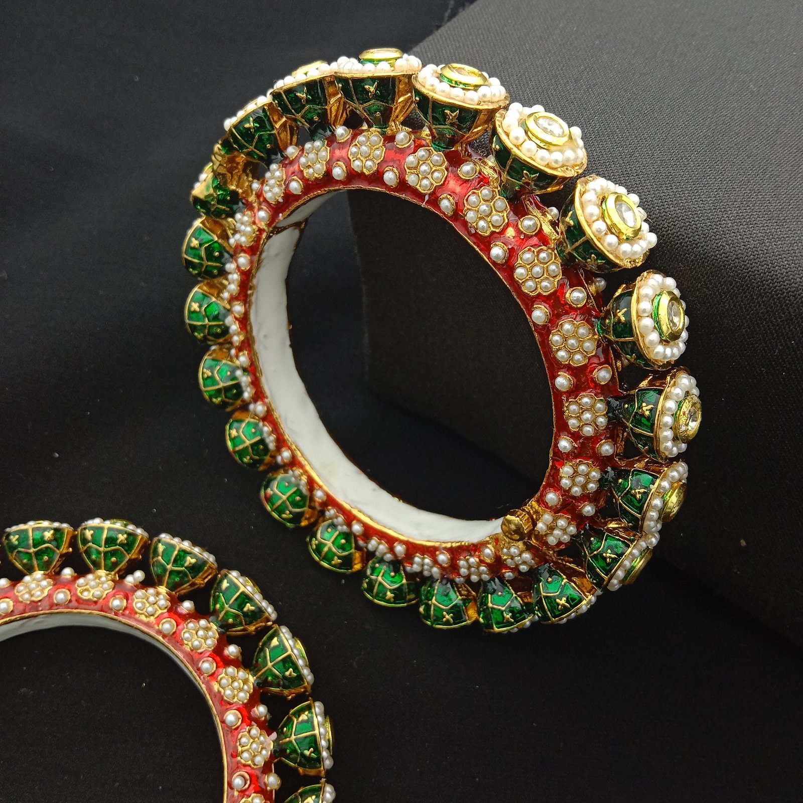Traditional Meenakari Bridal Bangle Set (Pack Of 2)