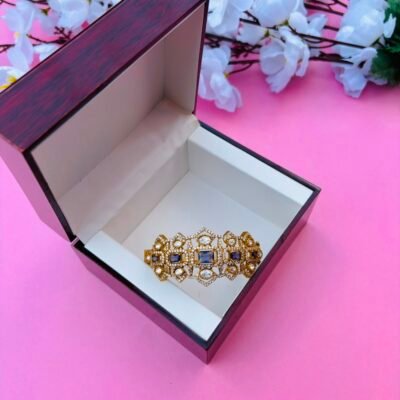 CZ Embellished Victorian Hinged Openable Bracelet (Pack Of 1)