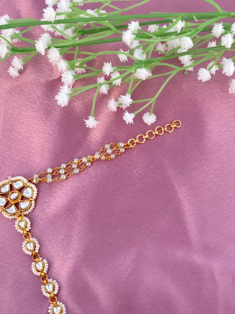 Floral Kundan & Pearl Haathphool (Pack Of 2) - Image 5