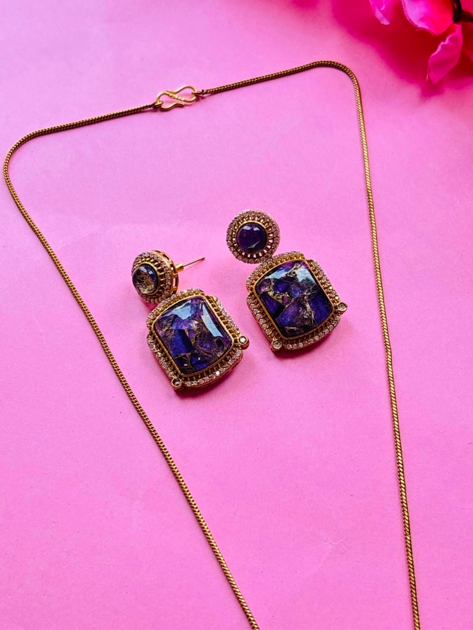 Gold Finish Blue Kundan Polki Chain Pendant Necklace Set - Image 4