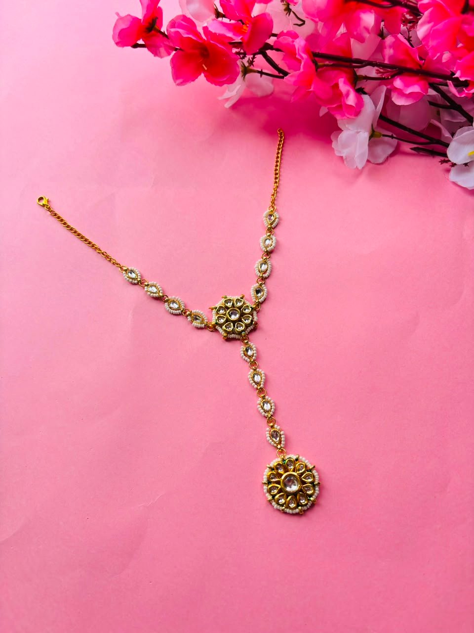 Floral Kundan & Pearl Haathphool (Pack Of 2) - Image 5