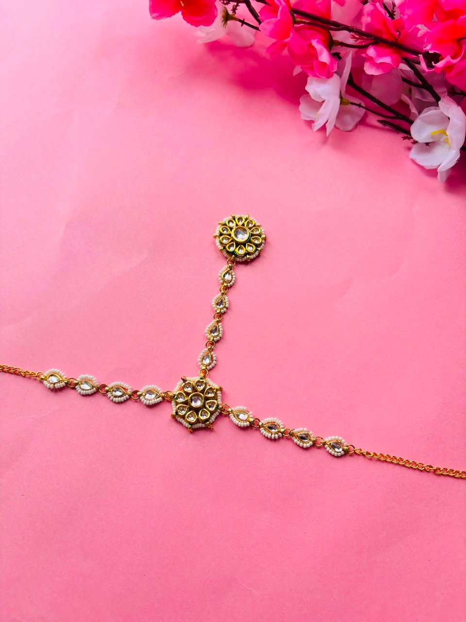 Floral Kundan & Pearl Haathphool (Pack Of 2) - Image 2