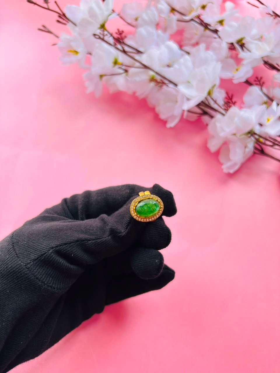 Emerald Green Statement Ring - Image 2