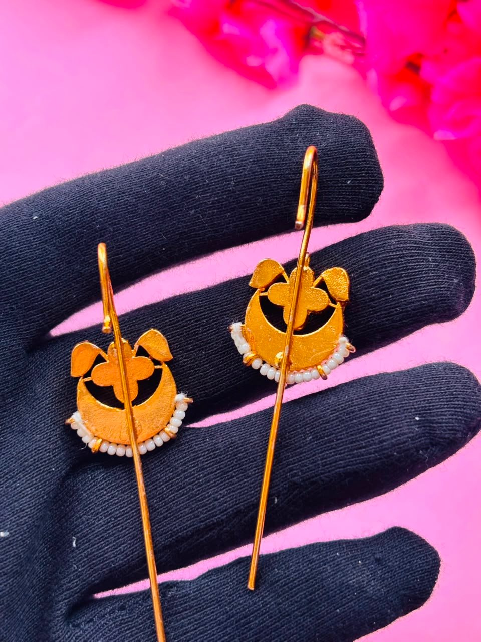 Gold Plated Kundan Ear Cuff - Image 7