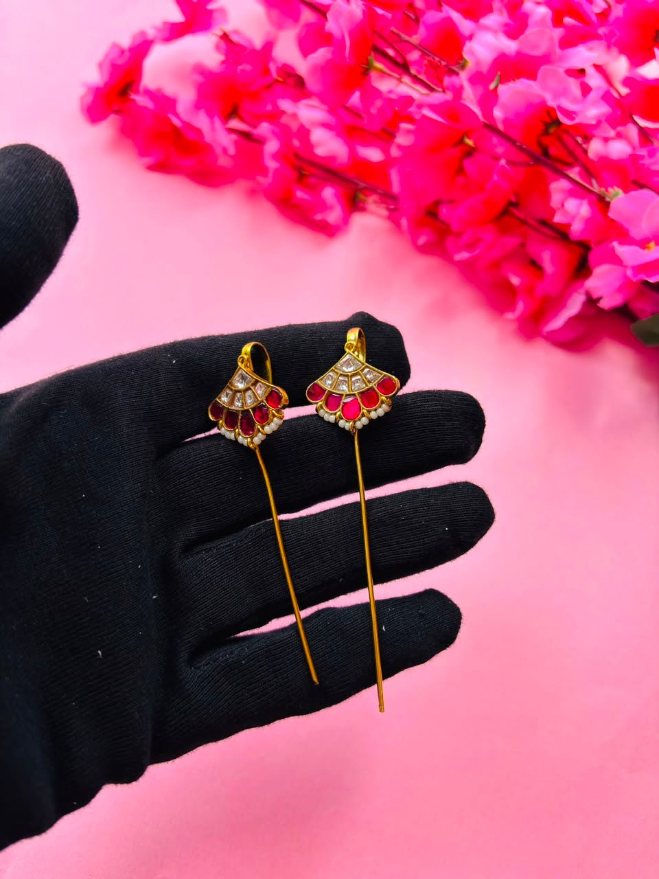 Gold Plated Kundan Ear Cuff - Image 4