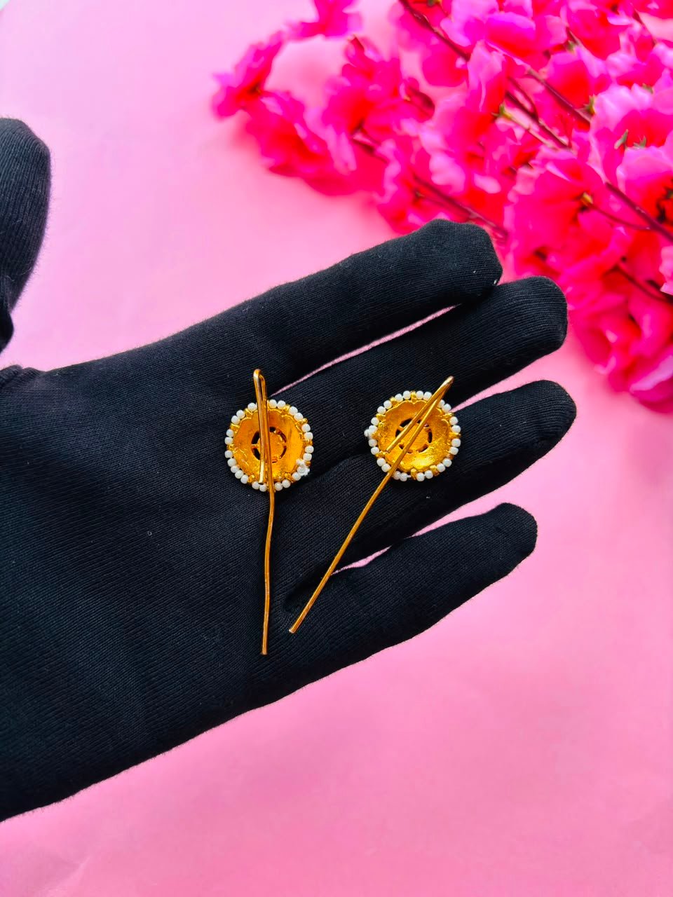 Gold Plated Kundan Ear Cuff - Image 6