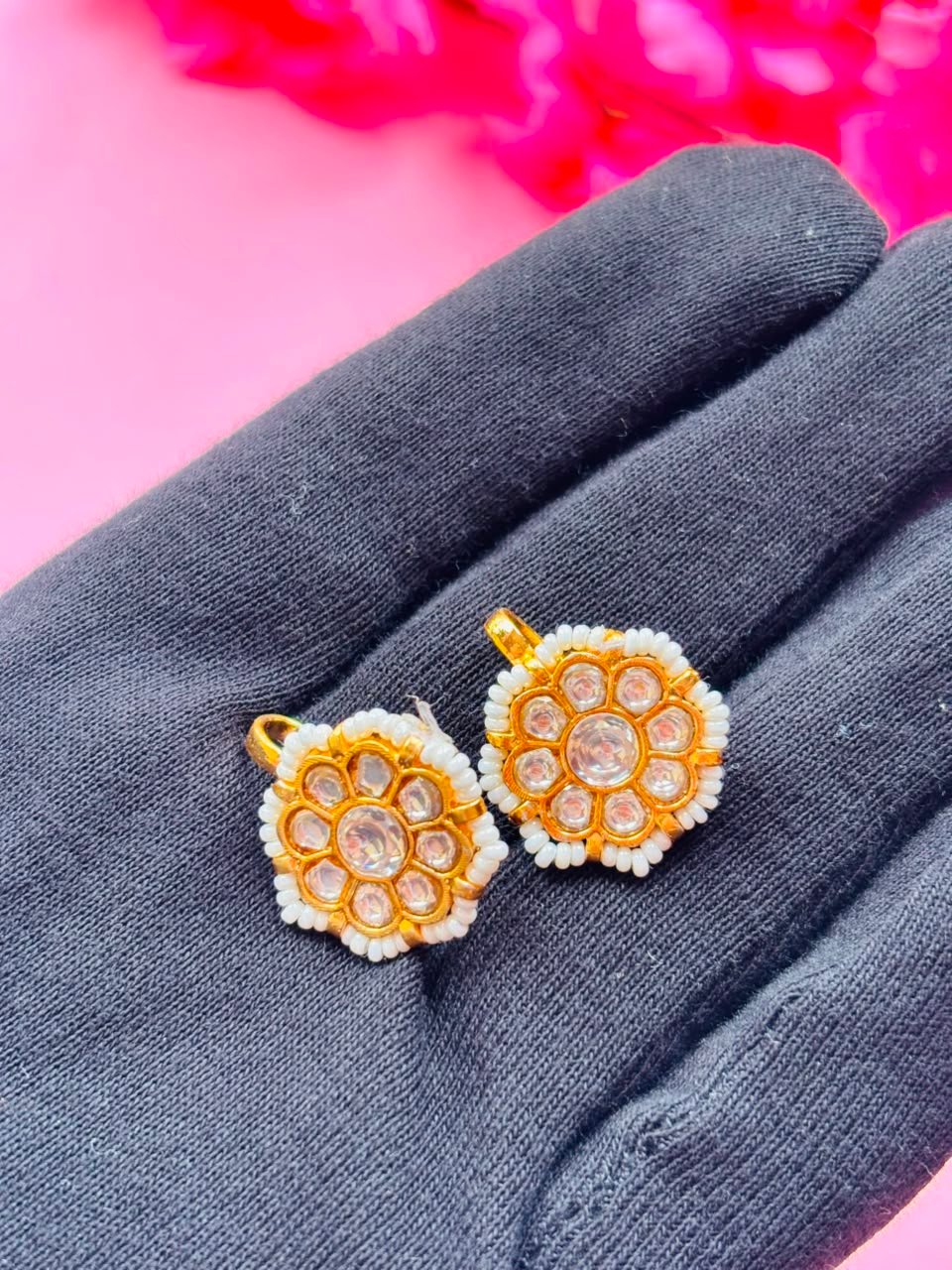 Gold Plated Kundan Ear Cuff - Image 5