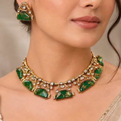 Kundan Choker Necklace Set With Green Stone Pendant