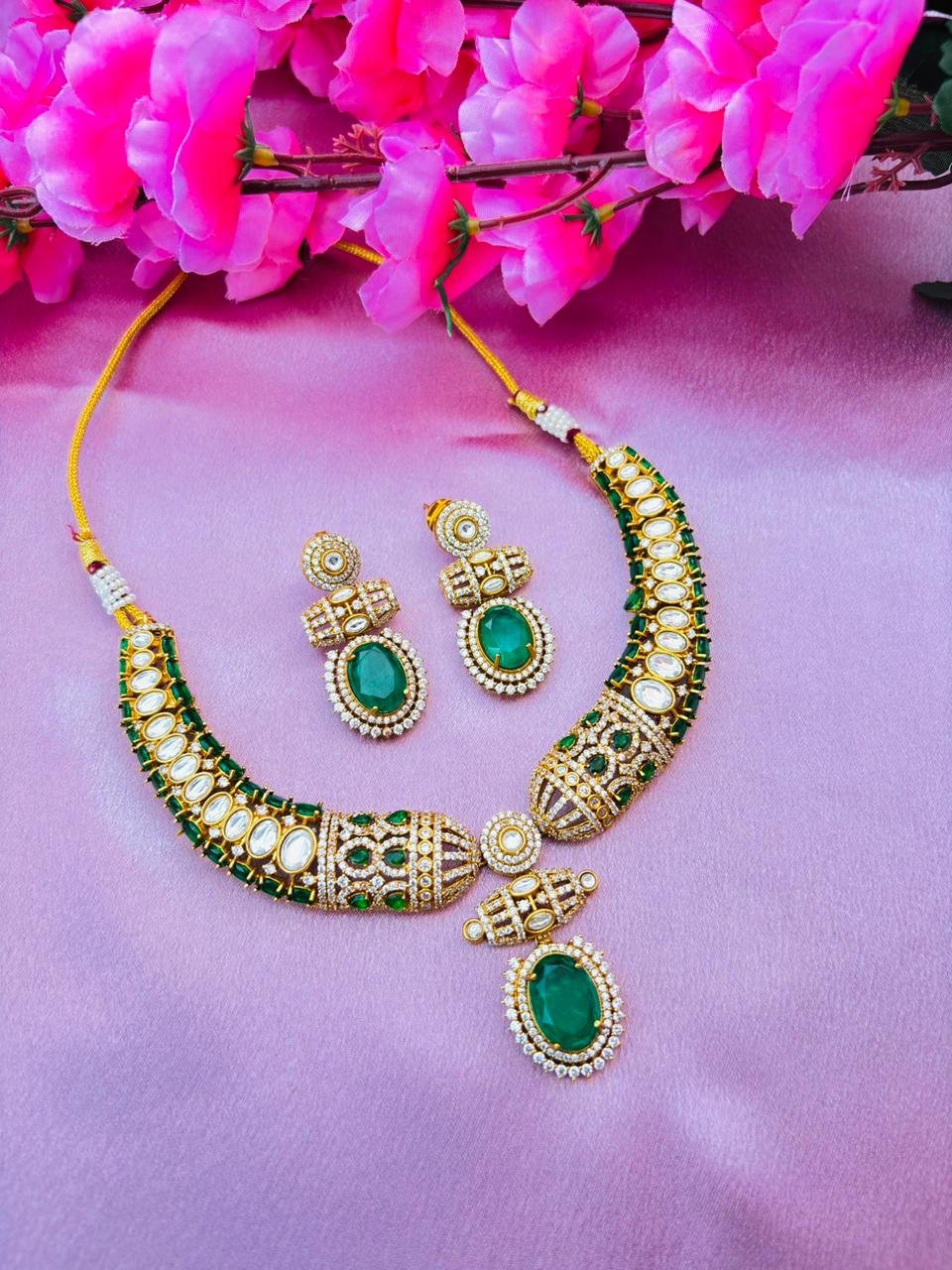 Emerald Green Kundan Polki Necklace Set