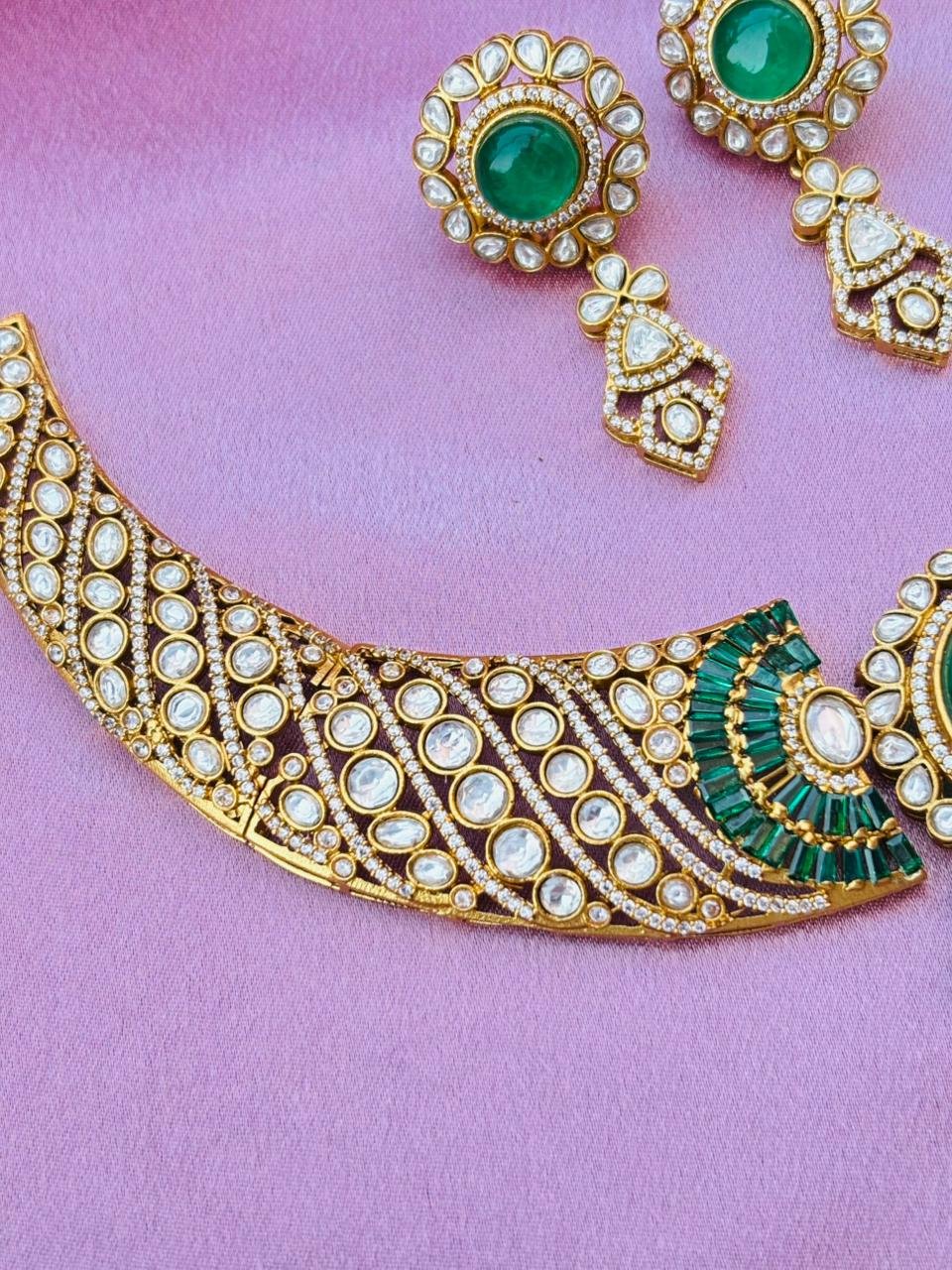Emerald Green Choker Necklace Set - Image 3