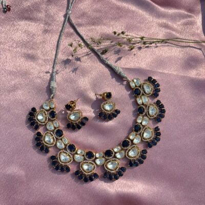 Kundan Choker Necklace Set In Blue Colors For Women